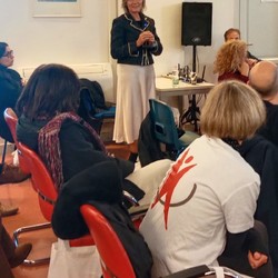 « La coopération au développement construit la paix » : Prem ... Image 11