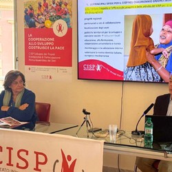 « La coopération au développement construit la paix » : Prem ... Image 2