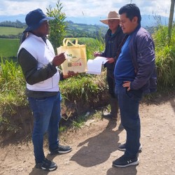 In Colombia una alianza para la restauración ecológica y la  ... Imagen 3