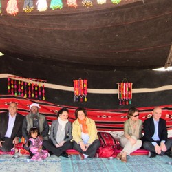 Cinque domande a Maura Viezzoli: l'evoluzione della solidari ... Immagine 3